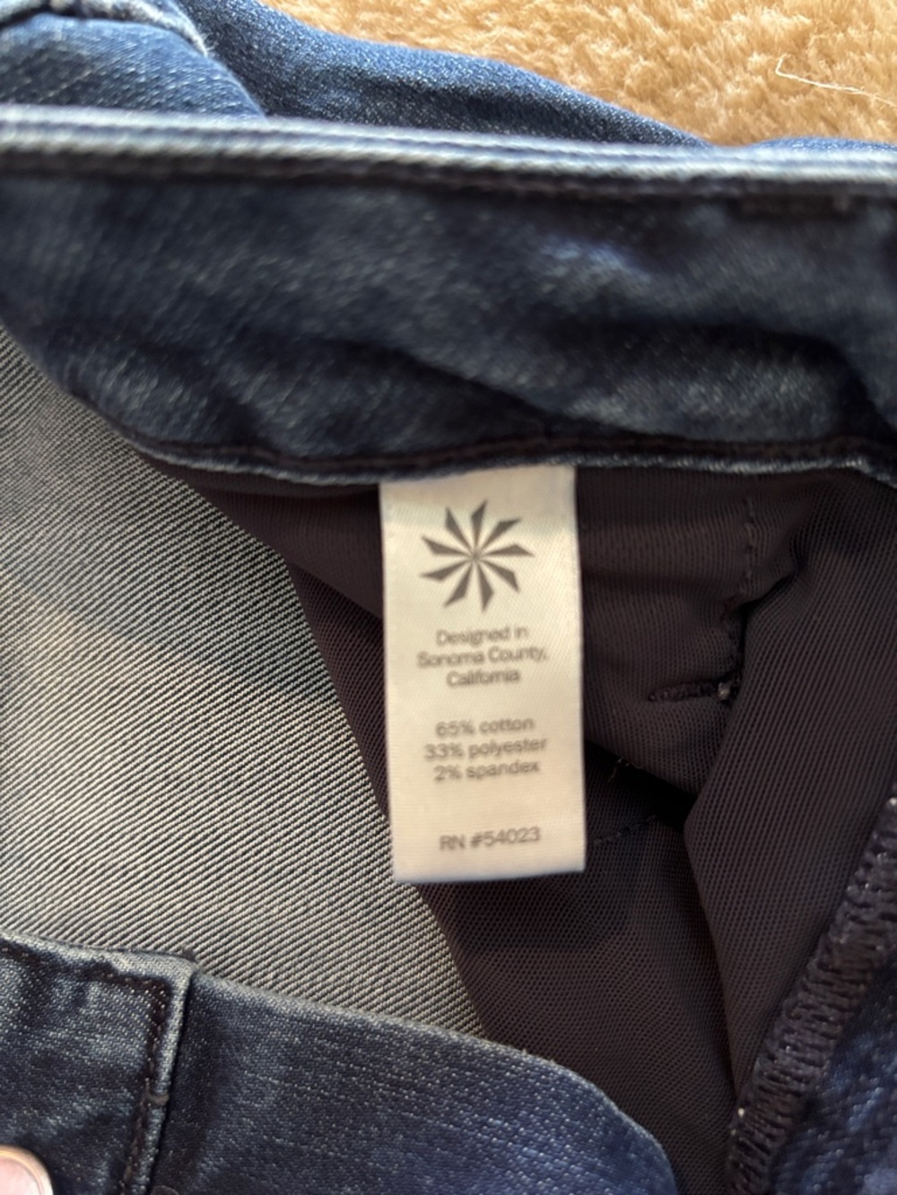 Athleta Women's Skinny Jeans in Dark Blue Denim - Picture 9 of 10